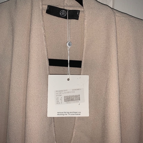 Missguided nude waterfall blazer - Picture 2 of 4